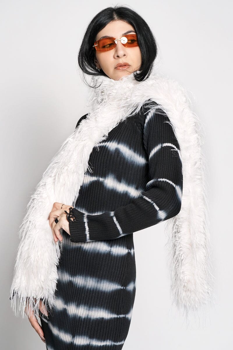Selene Boa Scarf - White Scarves NOCTEX
